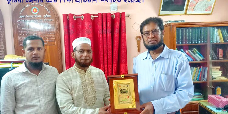 সাগরখালী আদর্শ ডিগ্রী কলেজ জেলায় শ্রেষ্ঠ