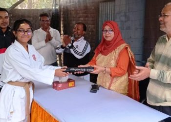 ঝিনাইদহে কারাতে প্রশিক্ষণ ও ব্ল্যাক বেল্ট প্রদান