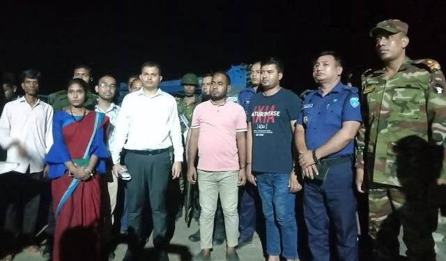 নদী থেকে বালু উত্তোলন করে সরকারি ব্রিজ নির্মাণ: ২কর্মকর্তার কারাদন্ড