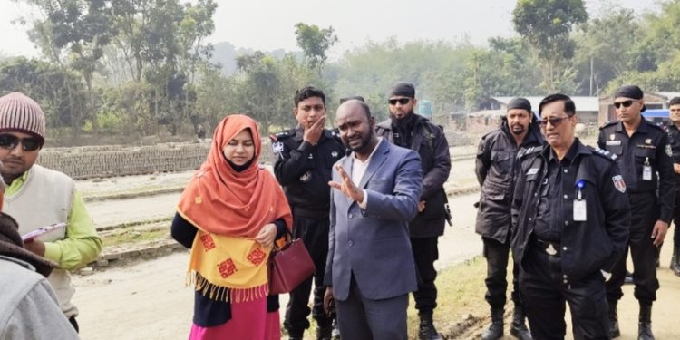 মেহেরপুরে পরিবেশ অধিদপ্তরের ভ্রাম্যমান আদালতে ইটভাটাসহ তিনজনকে জরিমানা