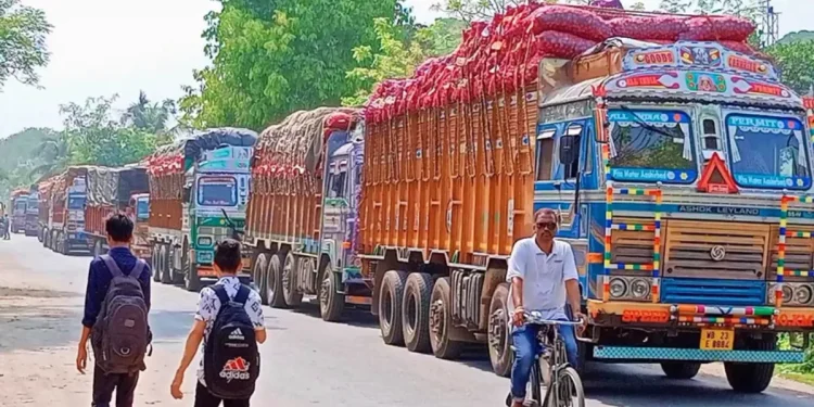 পবিত্র শবেবরাত উপলক্ষে সোমবার বেনাপোল-পেট্রাপোল দিয়ে আমদানি-রফতানি বন্ধ থাকবে