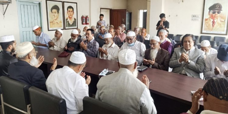 ঝিনাইদহ-১ আসনের সংসদ সদস্যর রোগমুক্তি কামনায় দোয়া মাহফিল