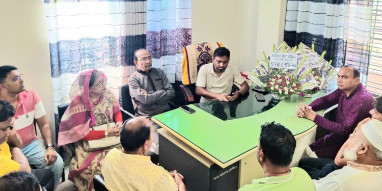 কুষ্টিয়ায় বিএনপির নবাগত আহবায়ক কমিটির সাথে মতবিনিময়