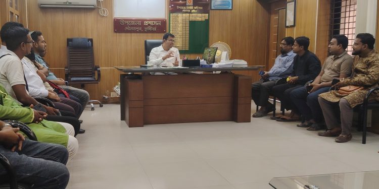 সাংবাদিকদের সঙ্গে দৌলতপুরের নবাগত ইউএনওর মতবিনিময়